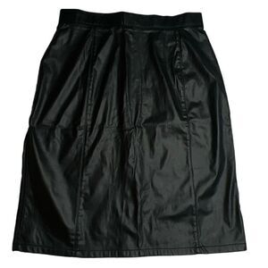 Vintage Extravaganza size 9/10 faux leather skirt